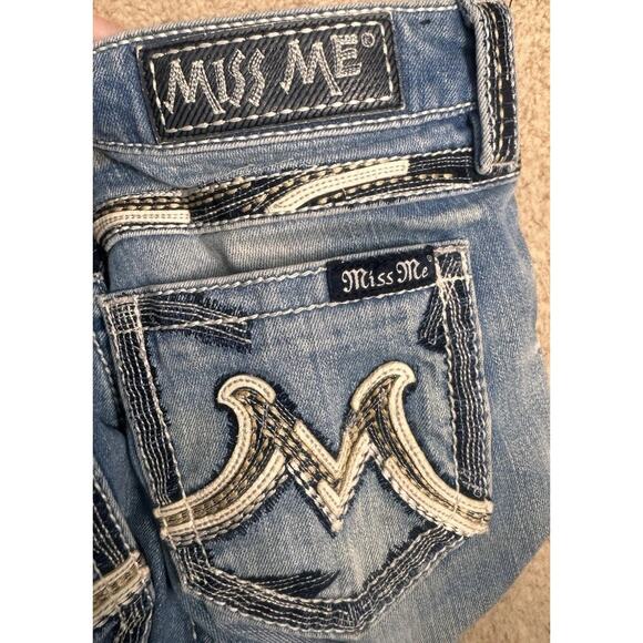 Y2K Style Miss Me Women’s Jeans M Series Sz 30 Boot Cut Blue Western Bling Flare - Picture 5 of 16